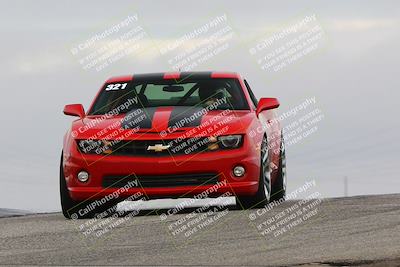 media/Dec-30-2023-Lotus Club Golden G (Sat) [[d3870bf35f]]/Intermediate/Session 3 (Grapevine)/